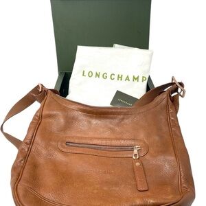 Longchamp Pebbled Leather Carmel Brown Shoulder Bag Zip Closure Adj Strap